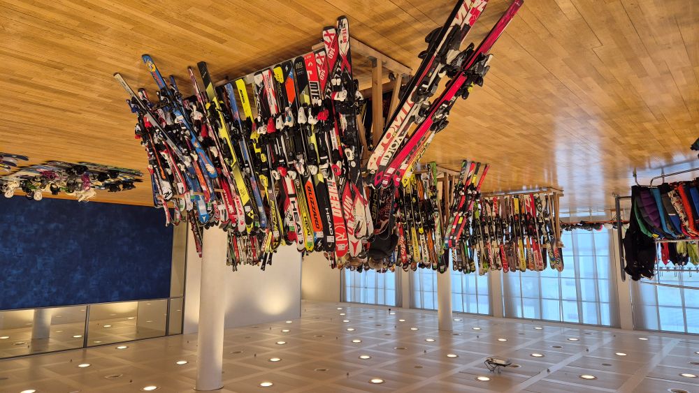 Skibasar mit hoher Anziehungskraft