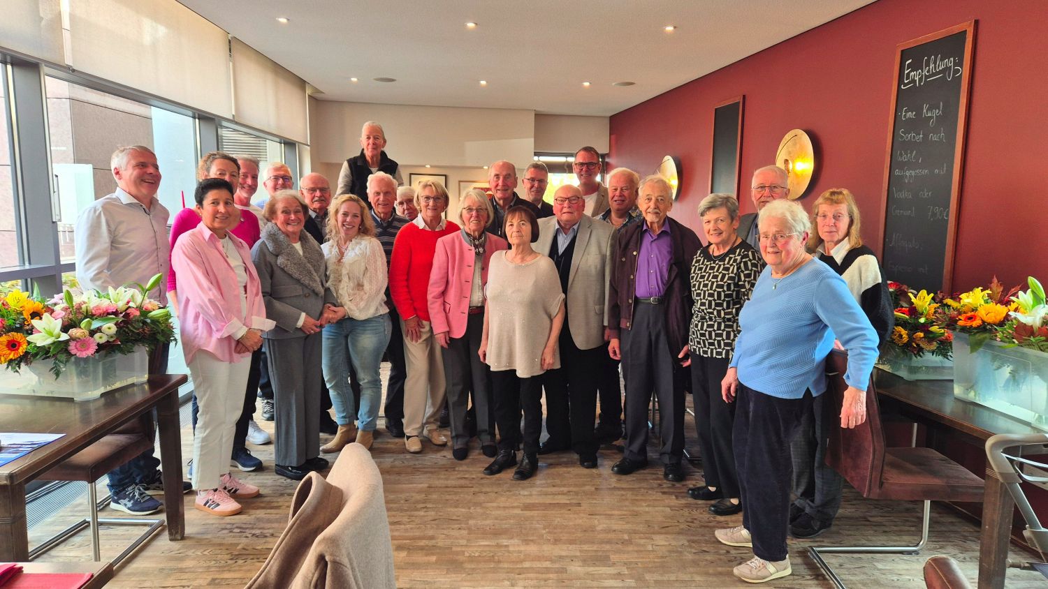 Skiclub Pforzheim ehrt langjährige Mitglieder