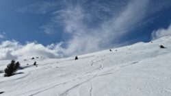 SH09_quer-Abfahrtsspur(1).jpg